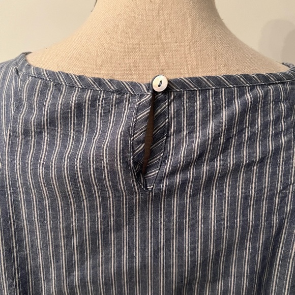 Doe and Rae top - Picture 5 of 9